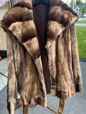 Luxurious Brown Fur Coat - Women's Jacket & Coat